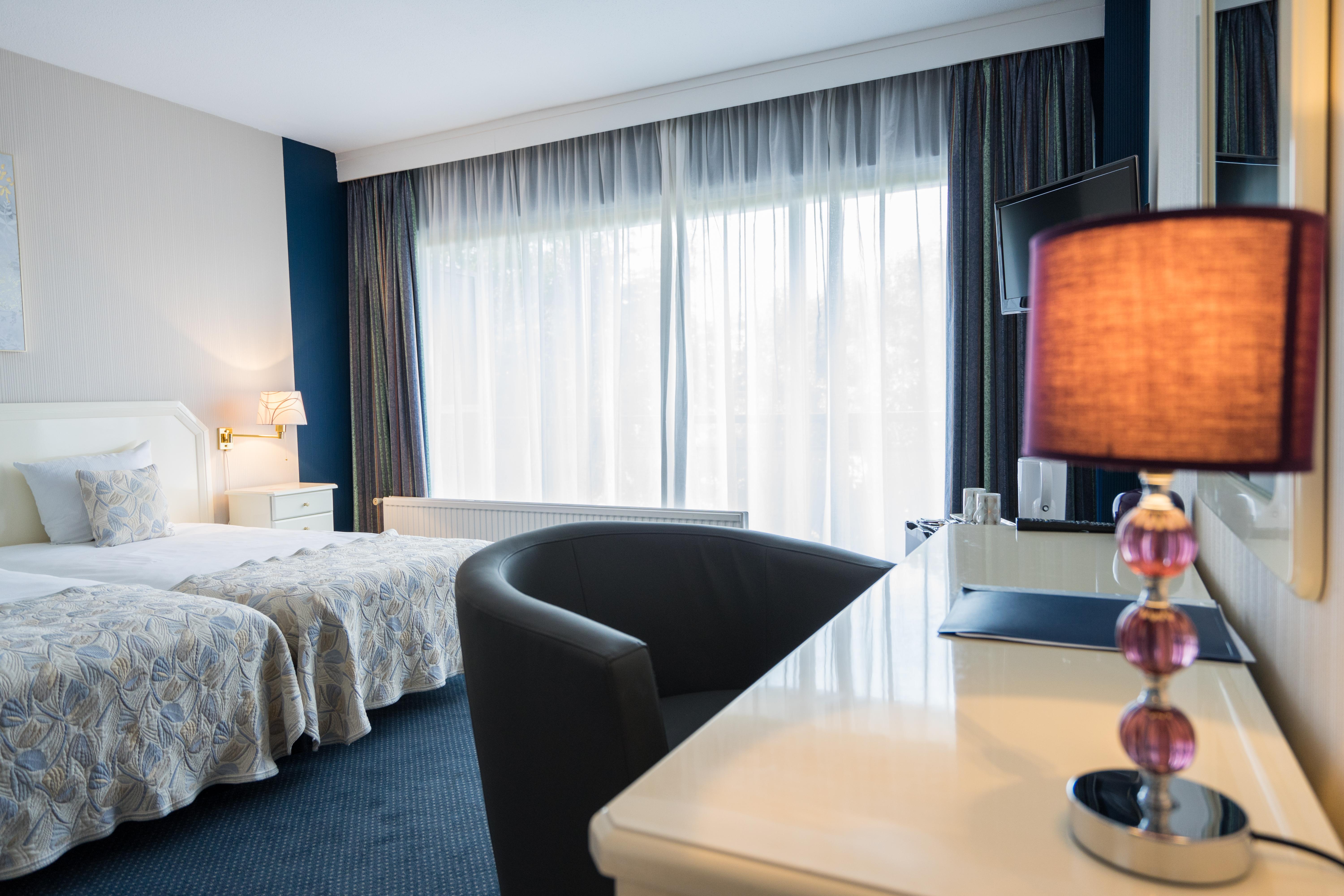 First Euroflat Hotel Брюссель Экстерьер фото