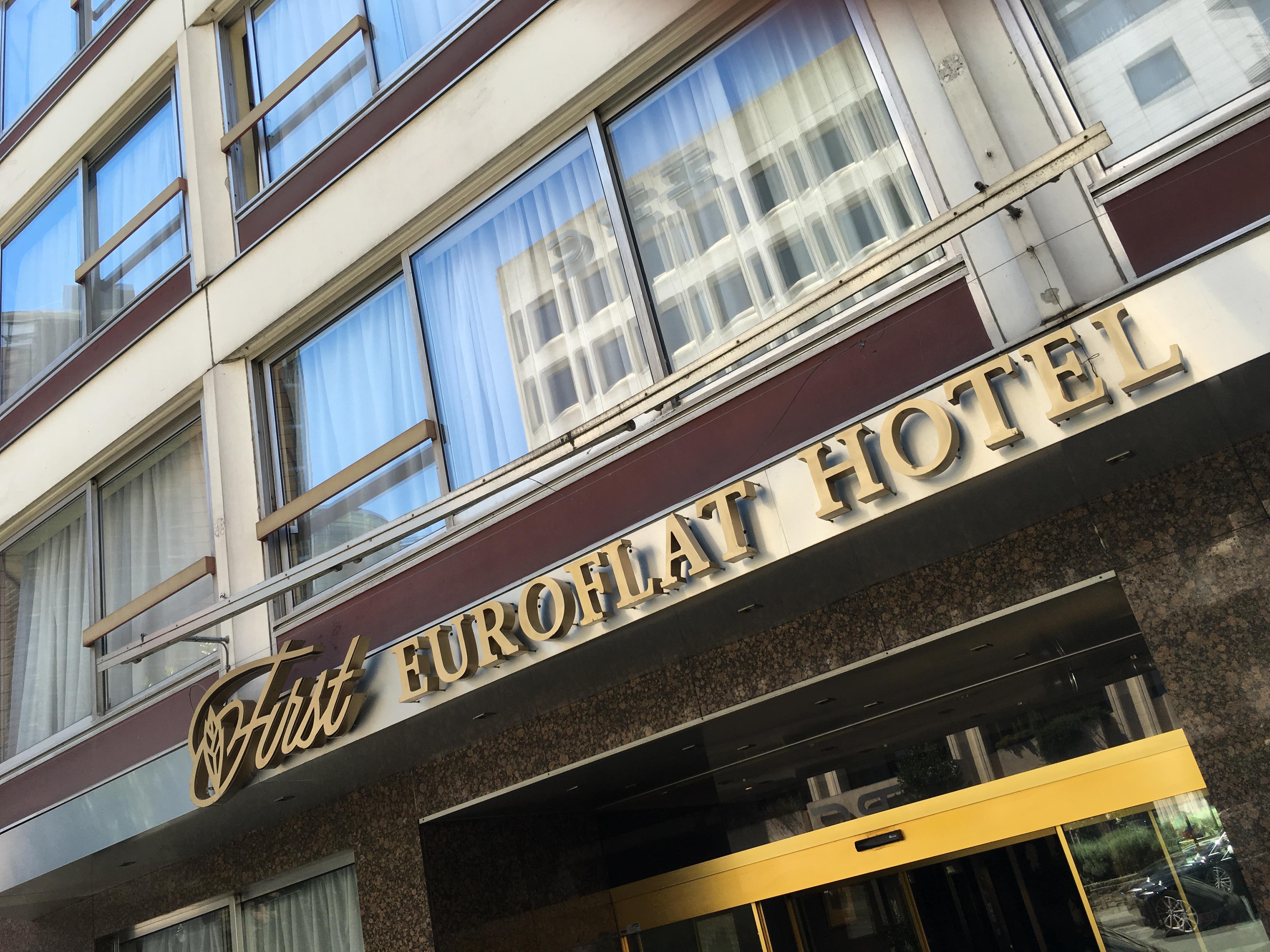 First Euroflat Hotel Брюссель Экстерьер фото