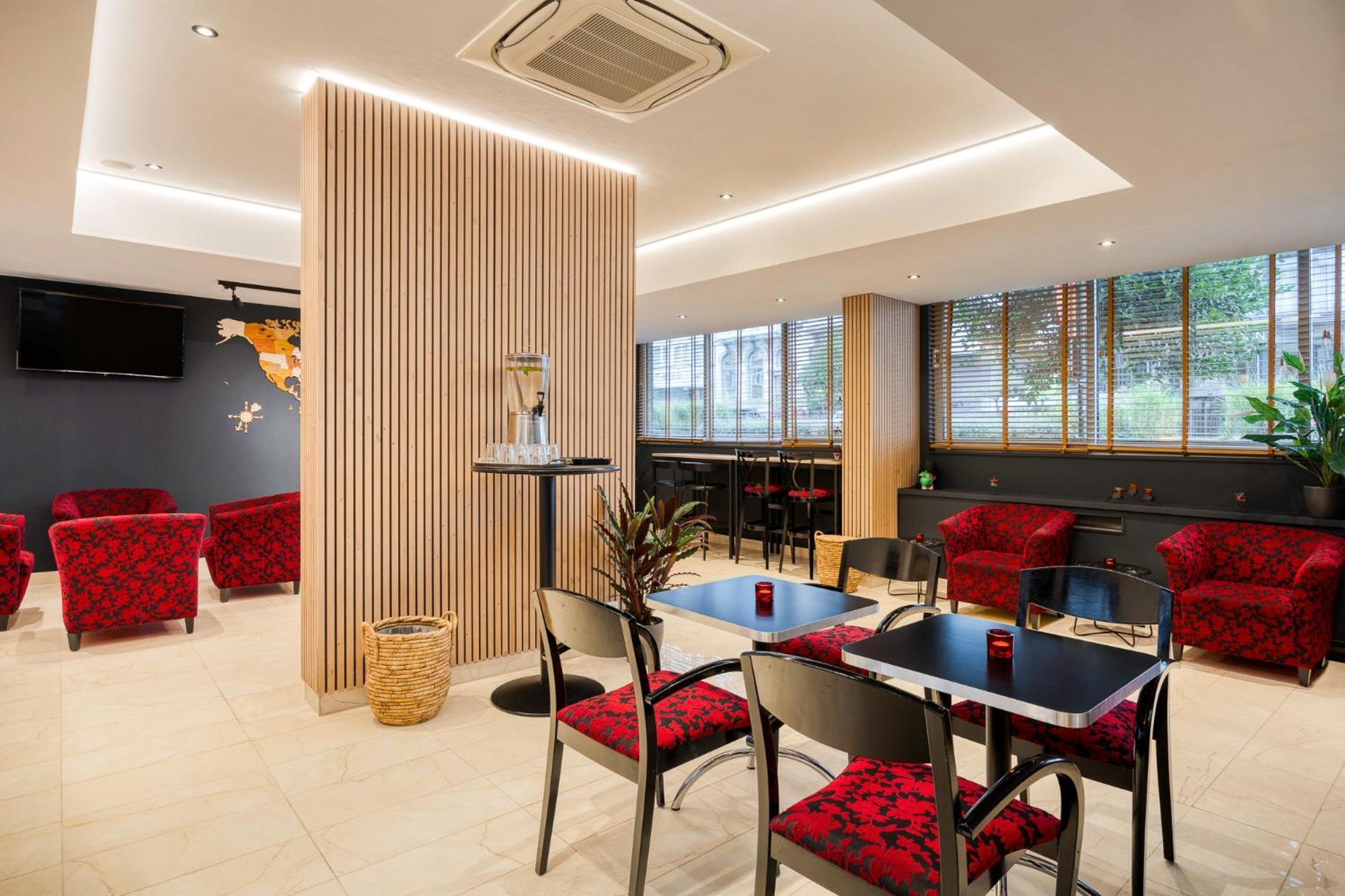 First Euroflat Hotel Брюссель Экстерьер фото