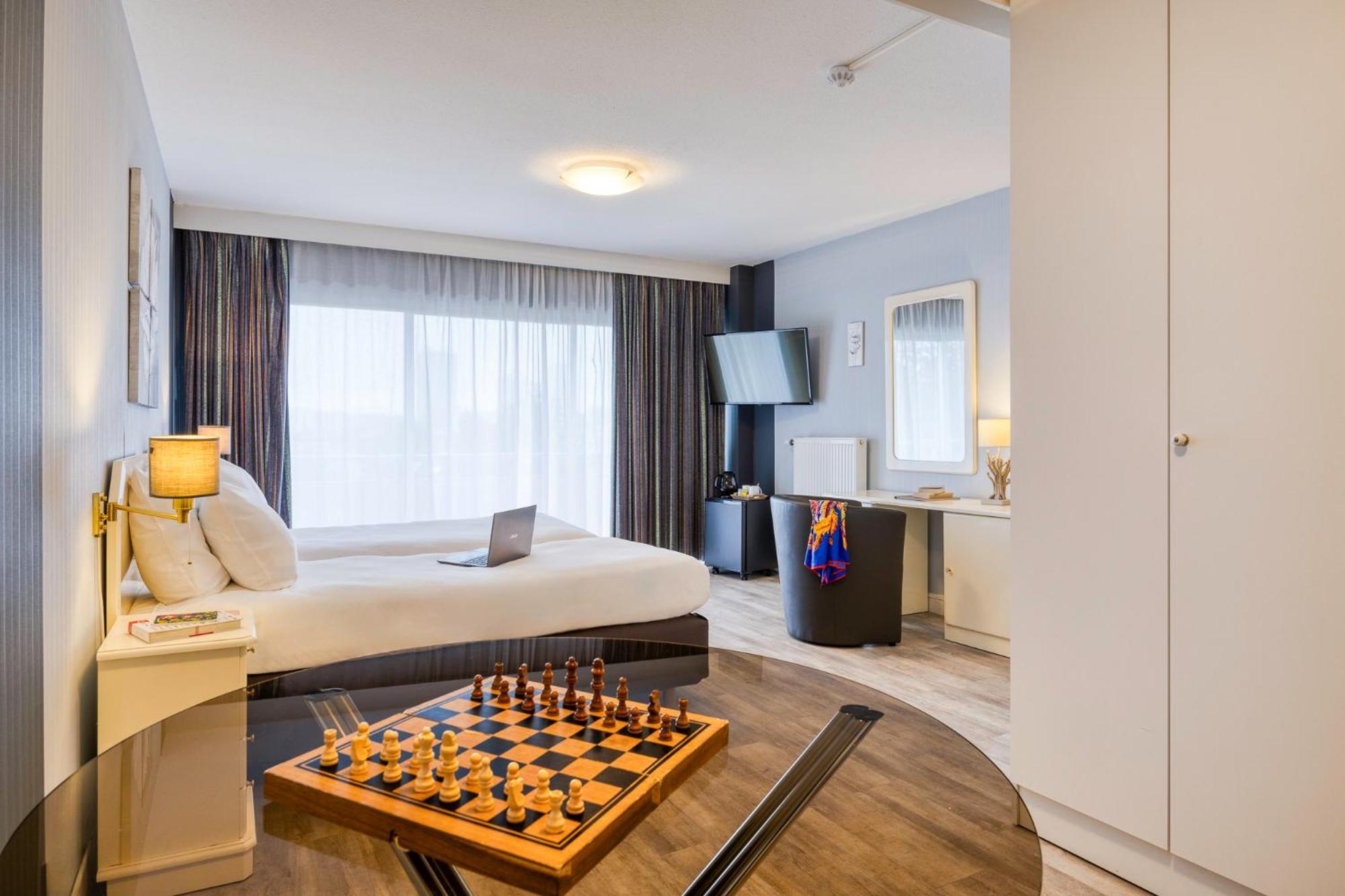 First Euroflat Hotel Брюссель Экстерьер фото